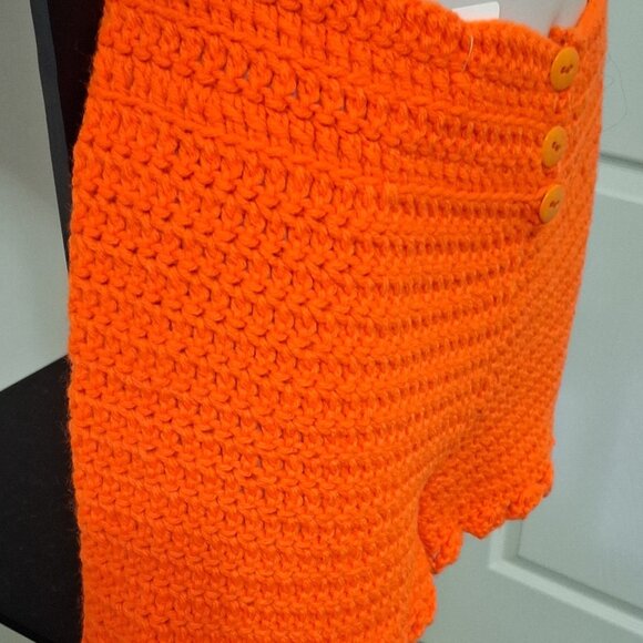 GIRL'S BEACH SHORTS (MED) - Picture 3 of 5